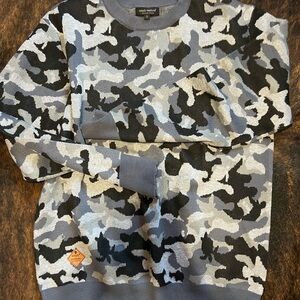 Black and grey camo sweater